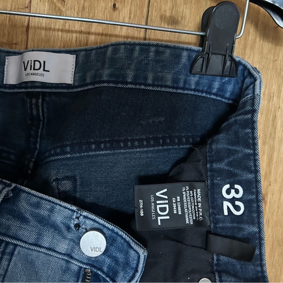 Vidl Jeans - Picture 2 of 3